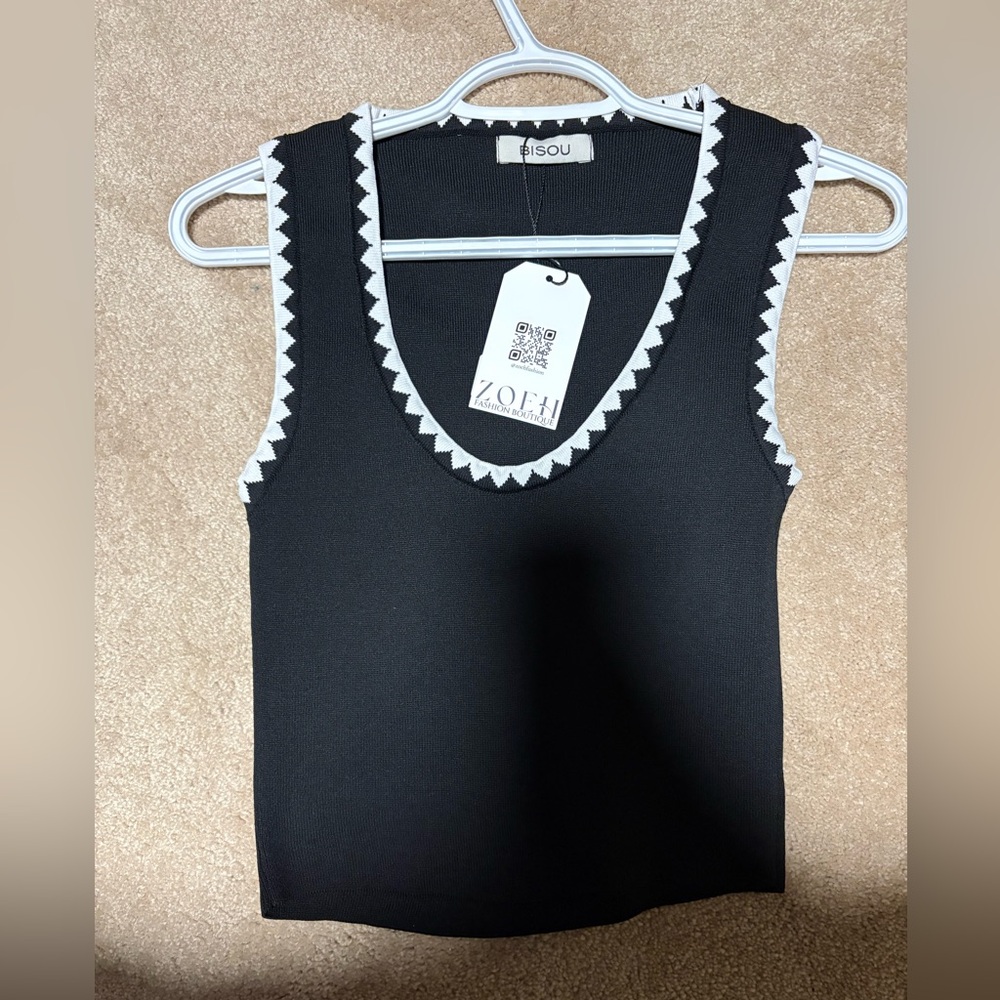 Black and White Sleeveless Top